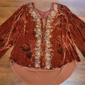 Sundance Velvet Dance Floral Embroidered Top Medium